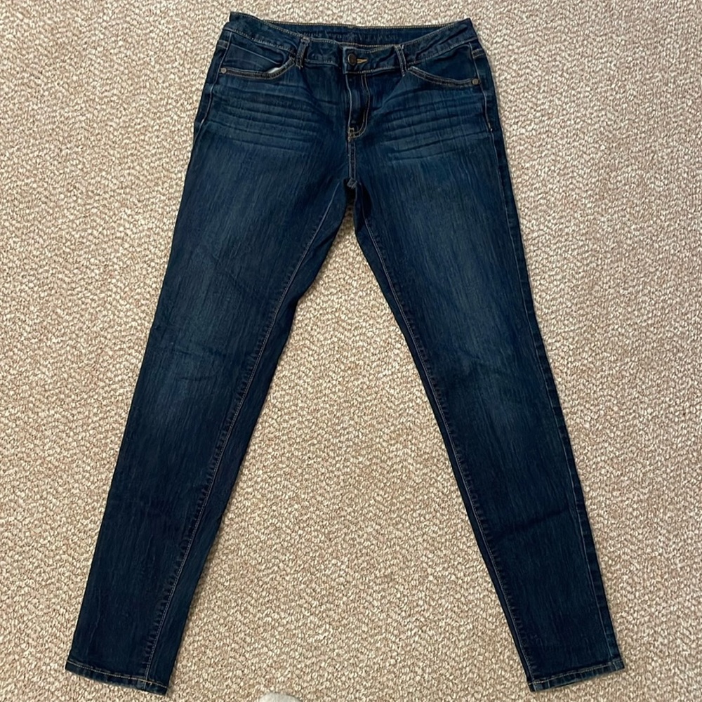 Simply Vera - Vera Wang Blue Jeans - Size 6 Long